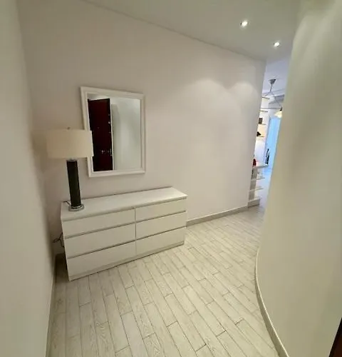 Apartment Le Casette Sul Mare - 15a Alassio